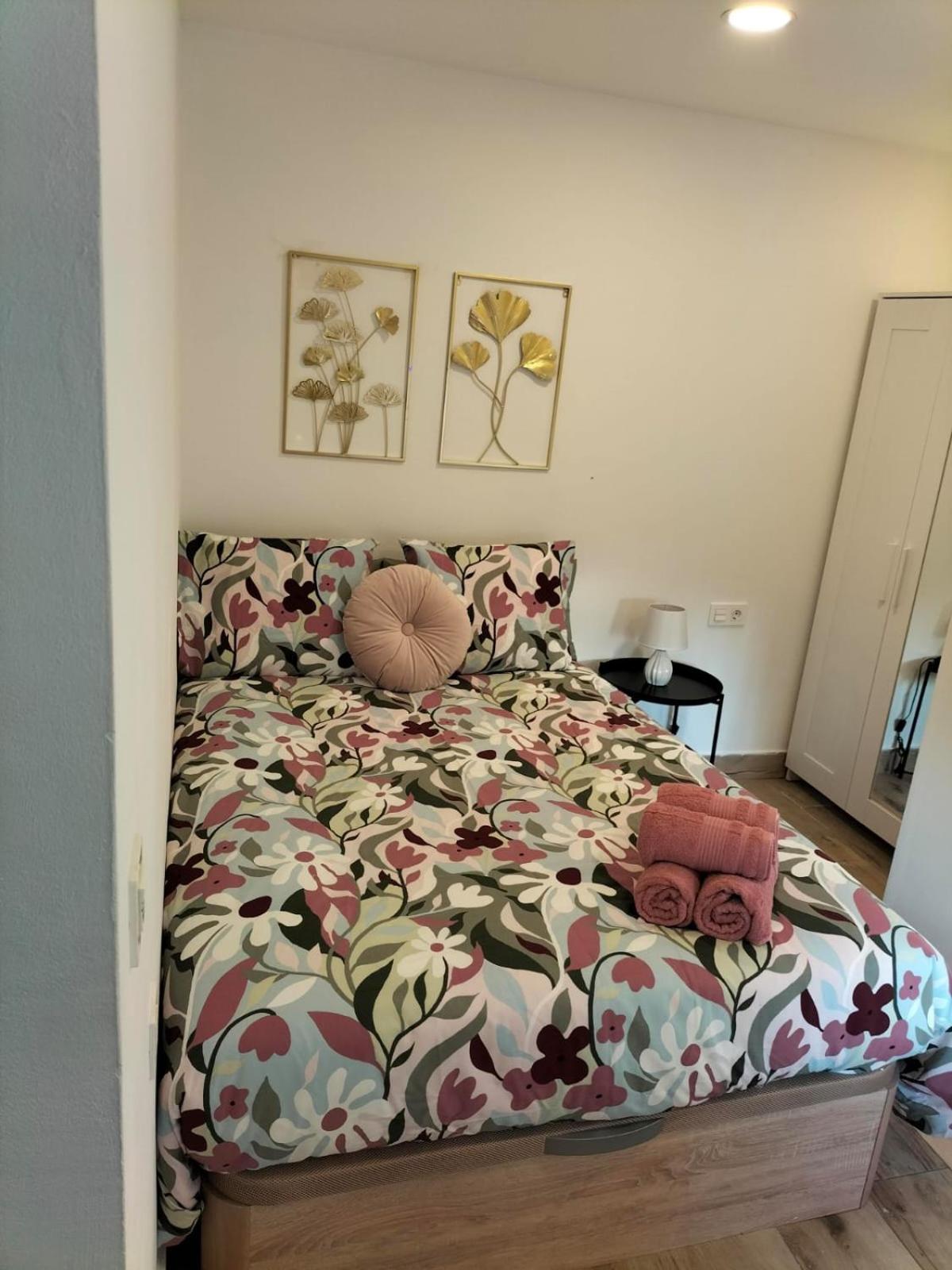 Apartment 5 A 10 Min De La Estacion De Bus Y Tren Maria Zambrano Malaga